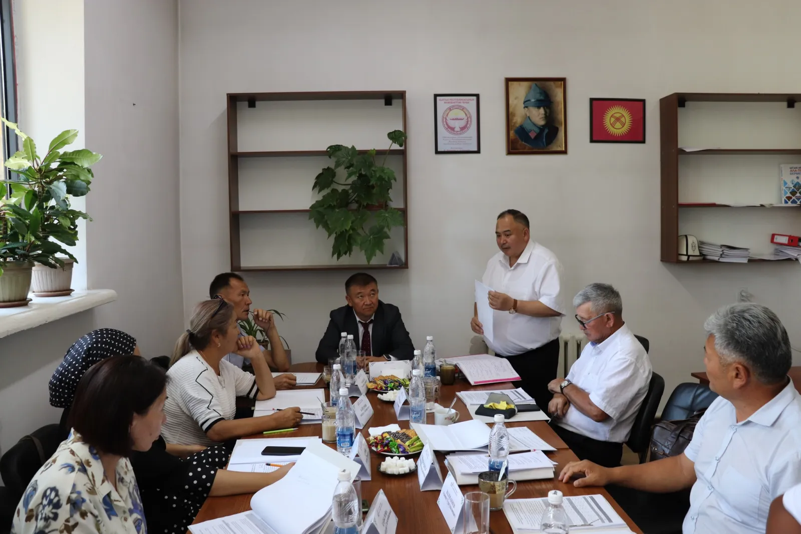 ЫСЫК-КӨЛ ОБЛУСУН ӨНҮКТҮРҮҮ ФОНДУСУНУН БАЙКООЧУ КЕНЕШИНИН ОТУРУМУ ӨТТҮ.